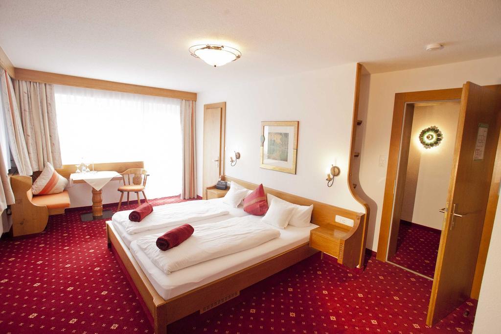 Gaestehaus Birkenhof Oberstdorf Room photo