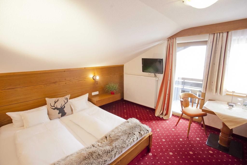 Gaestehaus Birkenhof Oberstdorf Room photo